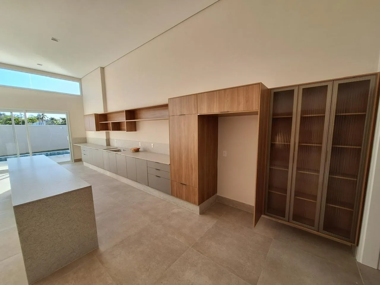 Imagem Casa de Alto Padrão Localizada no Alphaville Castelo Itu- Venda/ Locação