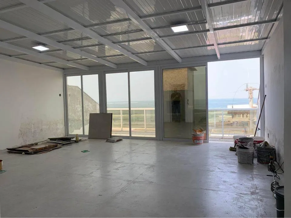 Imagem Cobertura com 2 quartos, 114m2, à venda em Torres, centro