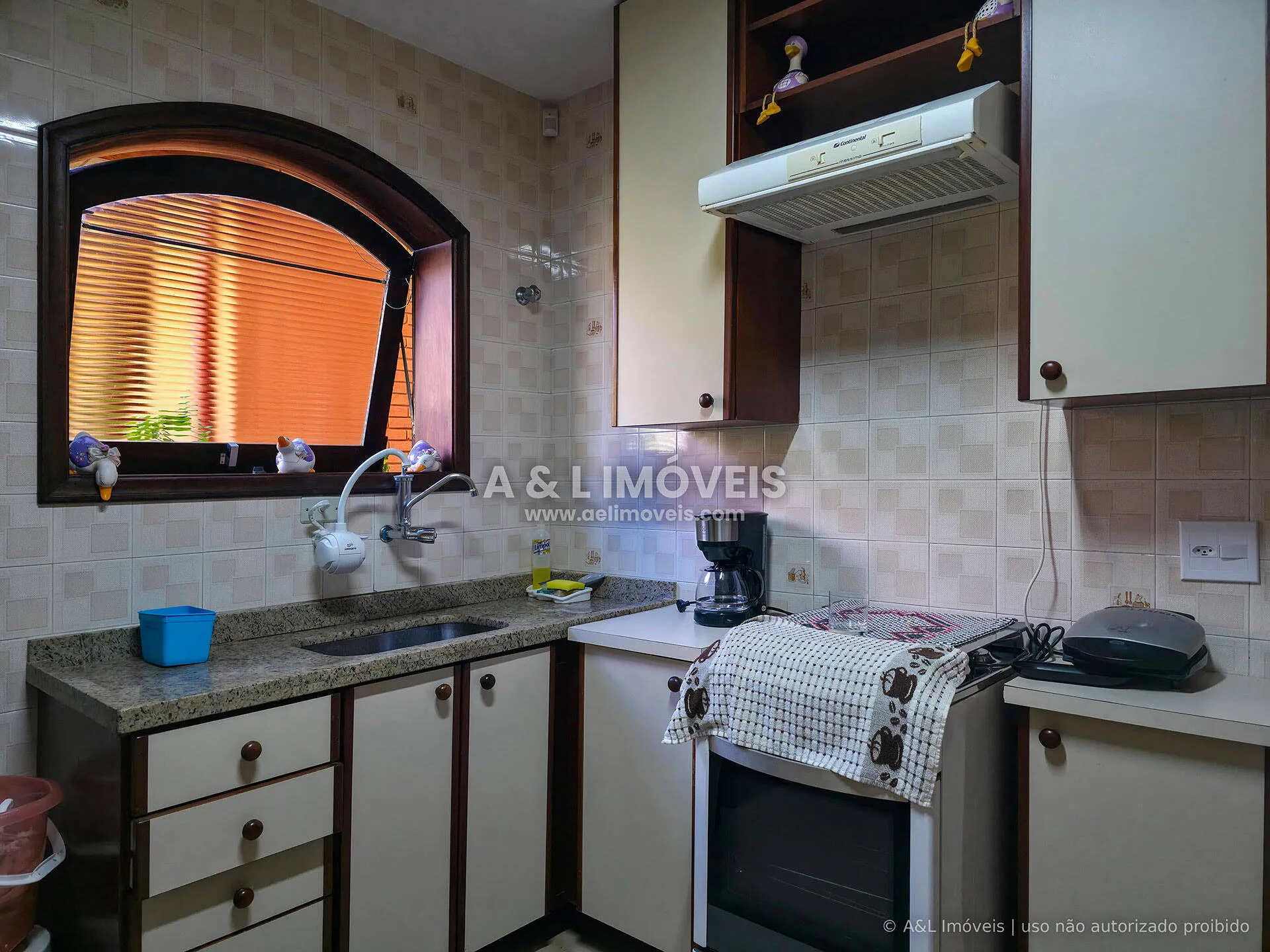 Imagem Casa à venda em Capivari, Campos do Jordão | 4 dormitórios e 2 suítes