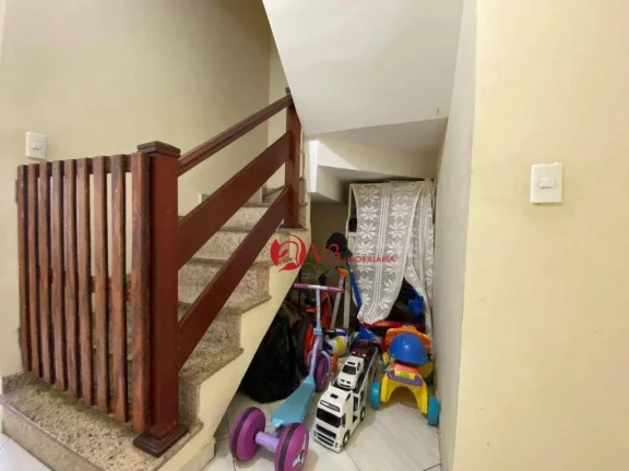Imagem Sobrado a venda na Cidade Patriarca 3 Dormitórios sendo 2 Suítes, 4 Vagas, 210 m