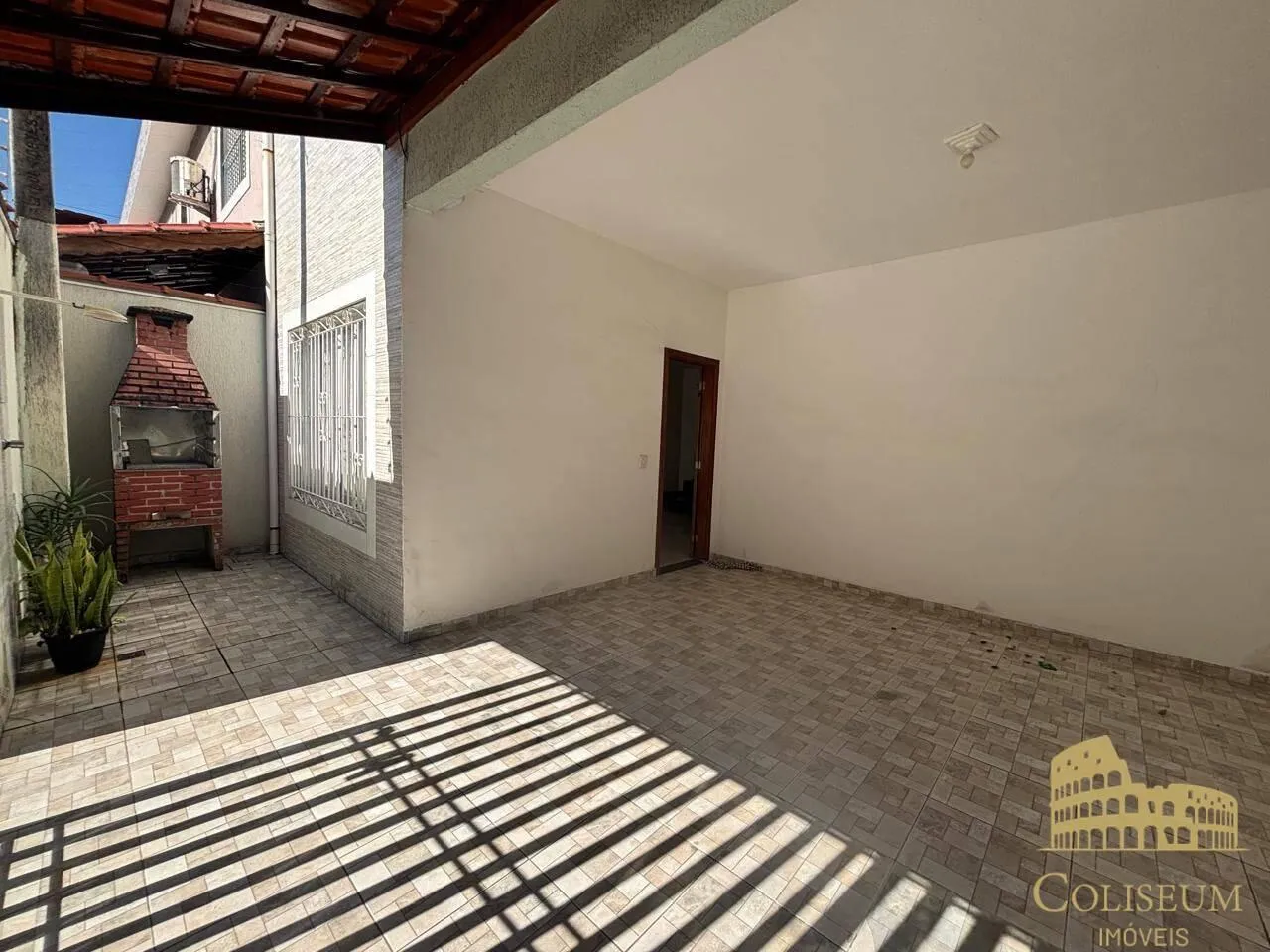 Imagem Casa com 3 dormitórios à venda, 113 m² por R$ 636.000,00 - Vila Guilhermina - Praia Grande/SP