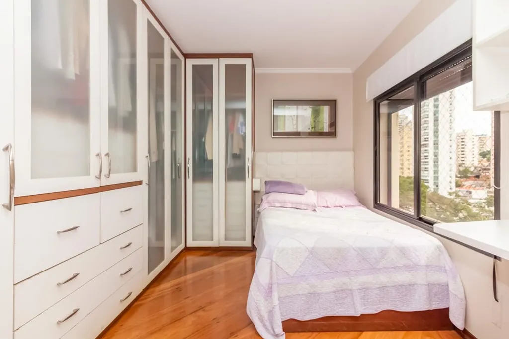Imagem Apartamento à venda em São Paulo, Aclimação, com 4 quartos, 198m2