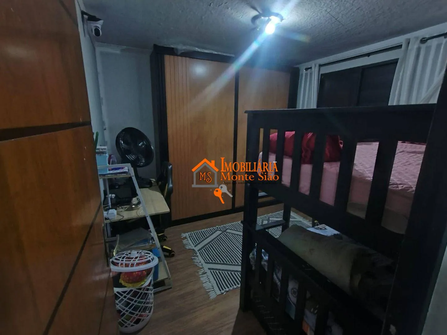 Imagem Apartamento com 2 dormitórios à venda, 47 m² por R$ 190.000,00 - Cidade Tupinambá - Guarulhos/SP
