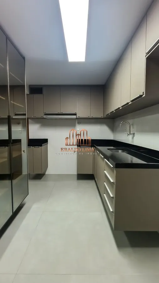 Imagem Apartamento para Venda em Maceió, Ponta Verde, 3 dormitórios, 1 suíte, 3 banheiros, 2 vagas