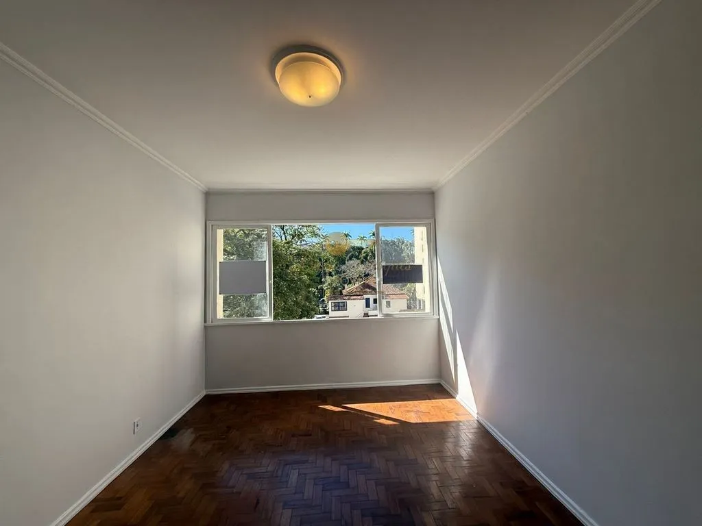 Foto do imóvel Apartamento para Venda em Petrópolis / RJ em Praça Dom Pedro II