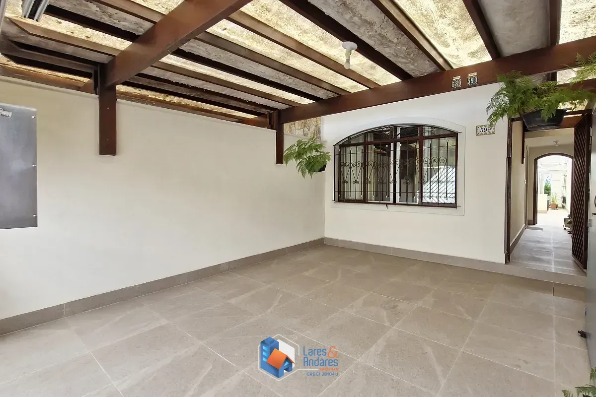Imagem Sobrado para venda em Vila Mazzei com 3 quartos, sendo 2 suítes, 122m²