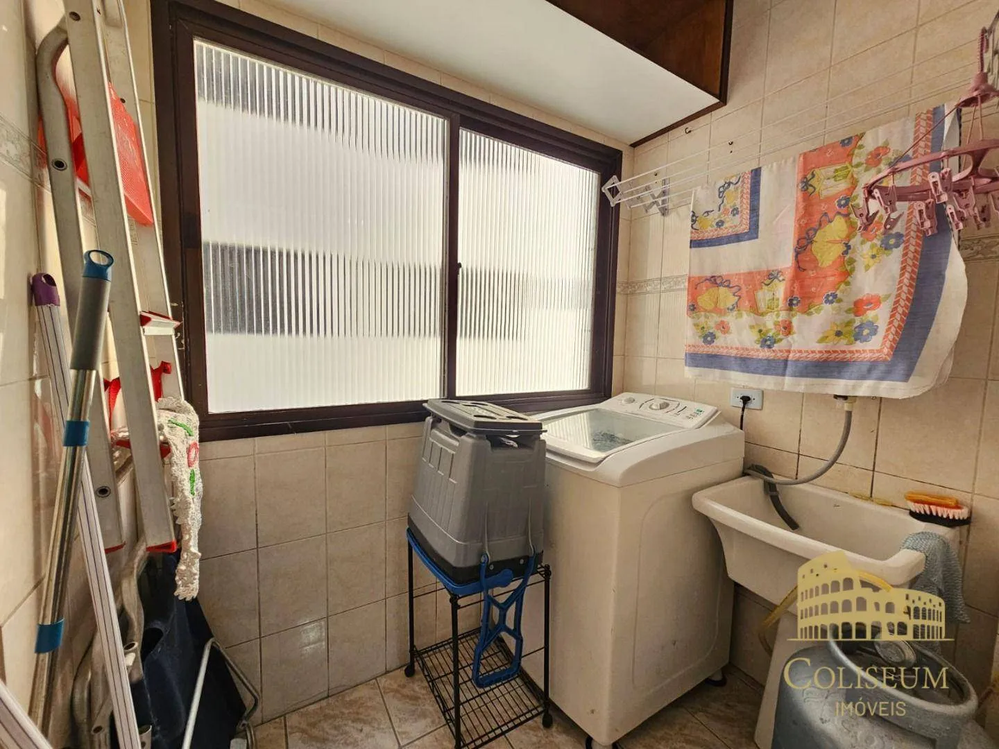 Imagem Apartamento com 2 dormitórios para alugar, 90 m² por R$ 3.350,00/mês - Vila Assunção - Praia Grande/SP