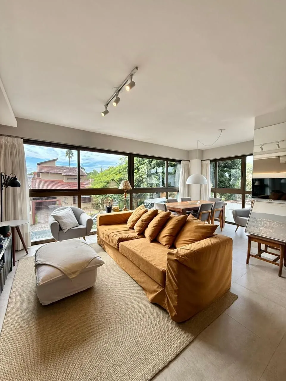 Imagem Apartamento Impecável no Jardim Europa com 2 Suítes e Churrasqueira