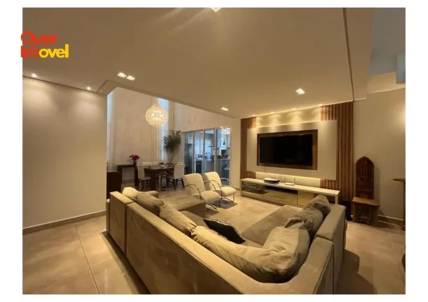 Imagem Luxuosa Casa em Condomínio à Venda em Ribeirão Preto-SP, Jardim Cybelli: 4 Quartos, 4 Suítes, 1 Sala, 5 Banheiros, 4 Vagas, 266,10 m².