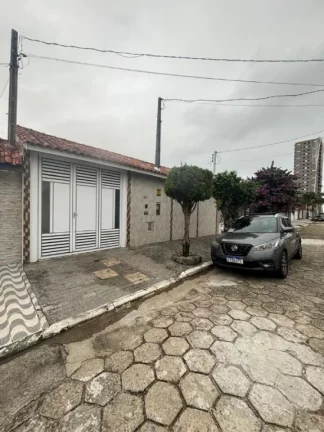 Imagem Excelente casa no Jardim real com 3 dormitórios 2 vagas!!!