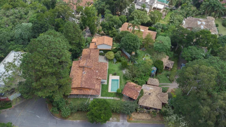 Imagem Casa com 6 dormitórios à venda, 490 m² por R$ 1.060.000,00 - Centro (Cotia) - Cotia/SP