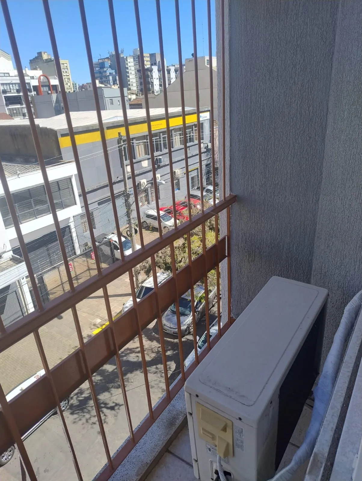 Imagem APTO DE 03 DORMOTÓRIOS SACADA. COM ELEVADOR . NO BOM - FIM RIO BRANCO