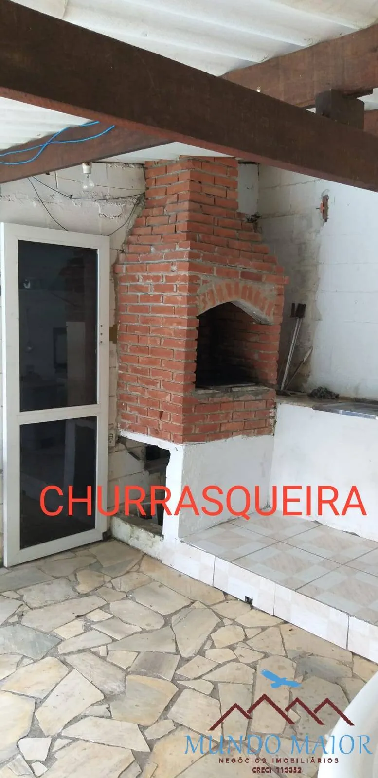Imagem Chácara para Venda em Suzano, 8 dormitórios, 1 suíte, 5 banheiro -Casemiro