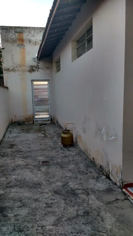 Imagem Casa à venda 3 Quartos, 1 Suite, 140M², Parque São Domingos, Pindamonhangaba - SP