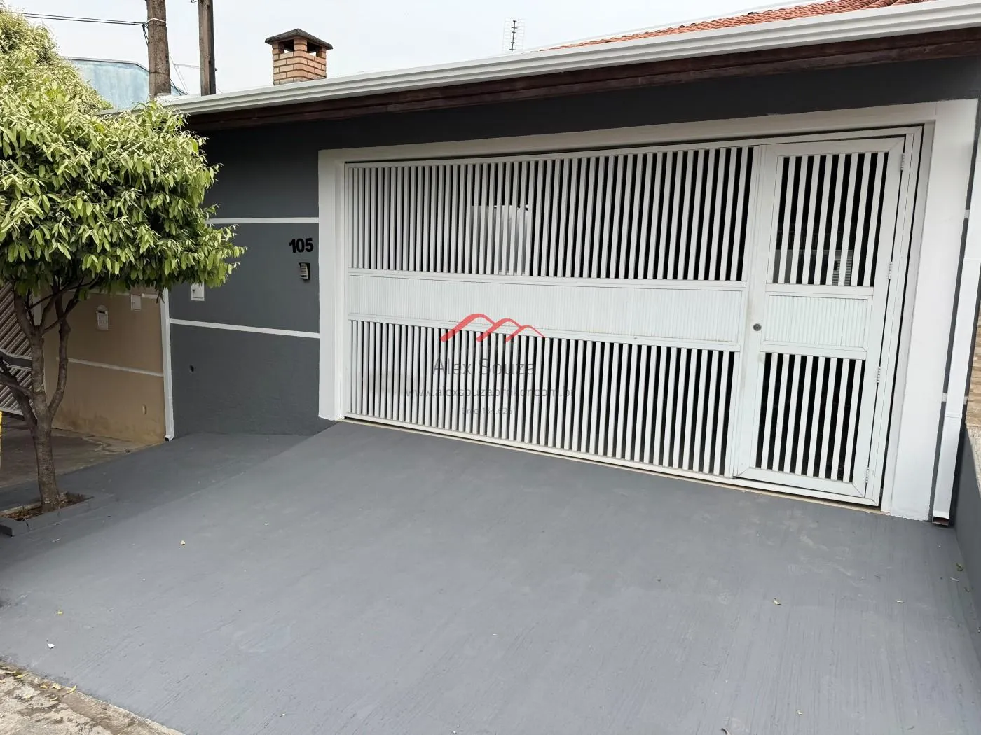 Imagem Casa para Venda em Indaiatuba, Jardim Paulista I, 3 dormitórios, 1 suíte, 2 banheiros, 2 vagas