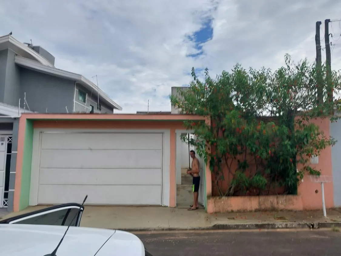 Foto do imóvel CASA - BAIRRO ANHUMAS - ESTIVA GERBI em Rua Francisco de Campos