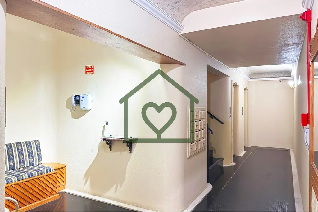 Imagem Localizado na Rua Senhor dos Passos, este apartamento de 114,63m² de área útil combina amplitude,...