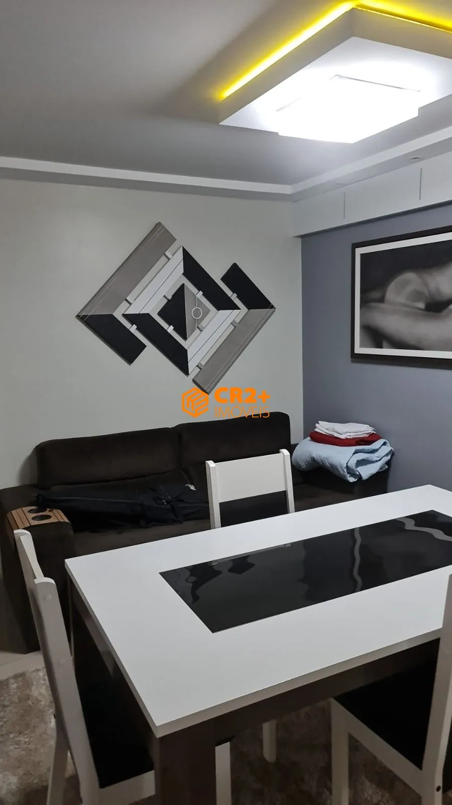 Imagem Vendo apartamento 03 quartos 01 suíte 01 vaga de garagem 115 m2 em Boa Viagem.