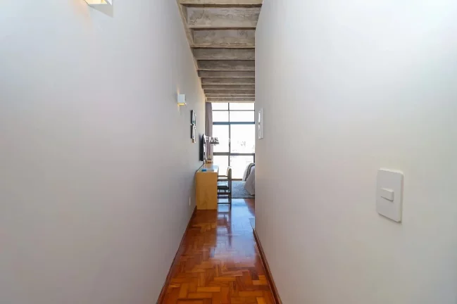 Imagem Apartamento à venda em São Paulo, República, 1 quarto, 1 sala, 1 banheiro, 28m² de área!
