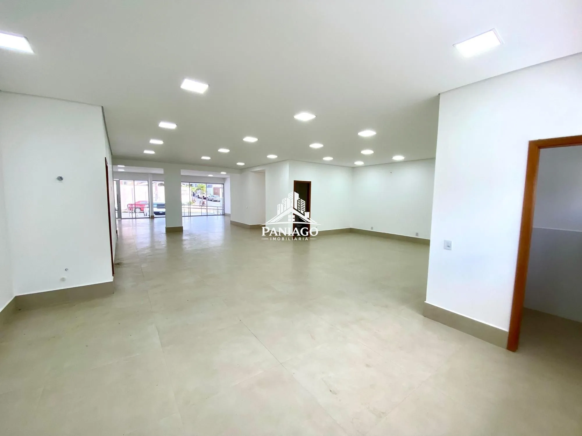 Imagem PRÉDIO COMERCIAL: CLÍNICAS MÉDICAS, ODONTOLÓGICAS PRÓX A 5 HOSPITAIS EM CUIABÁ
