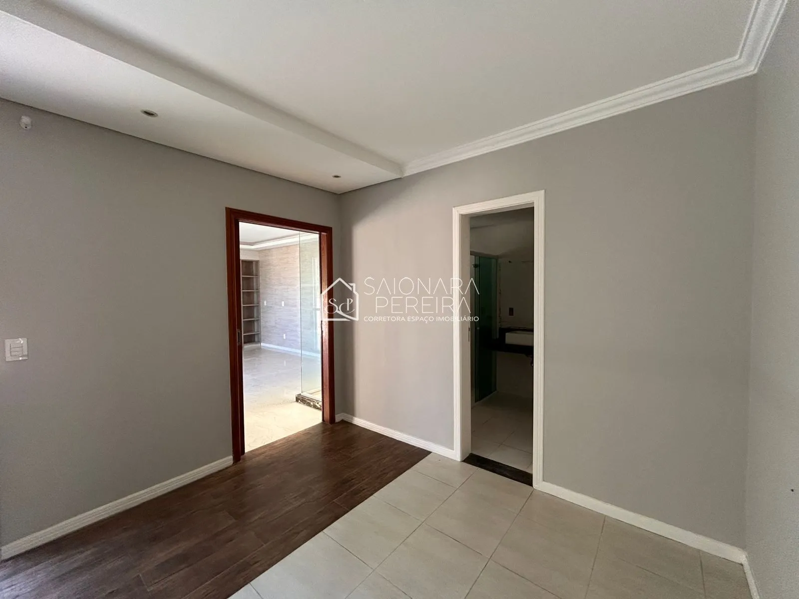 Imagem O Luxo de uma Mansão com a Segurança de um Apartamento no Coração do Córrego Grande