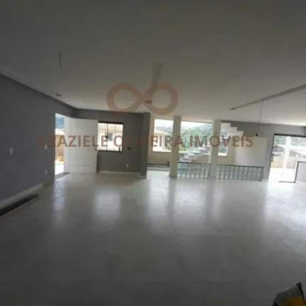 Imagem Casa com 5 Quartos à Venda, 600 m² em Golfe - Teresópolis