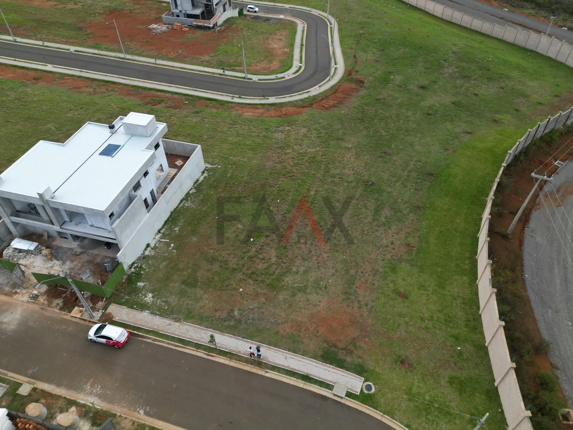Imagem Terreno á venda de 530m no Grand Forest ao lado da RPC em Guarapuava PR
