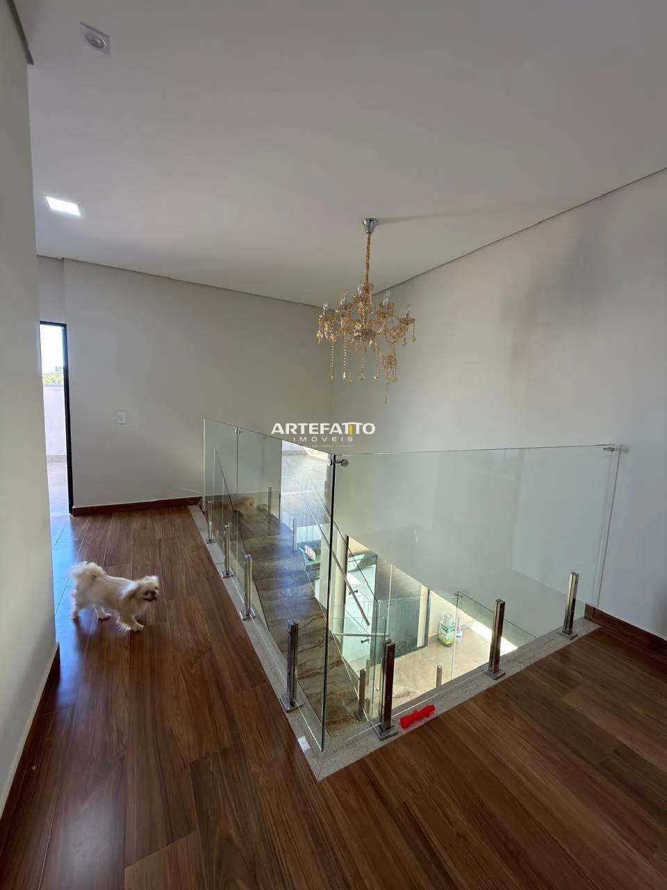 Imagem Sobrado à venda em Franca, Residencial Tellini, com 3 quartos, 208m2