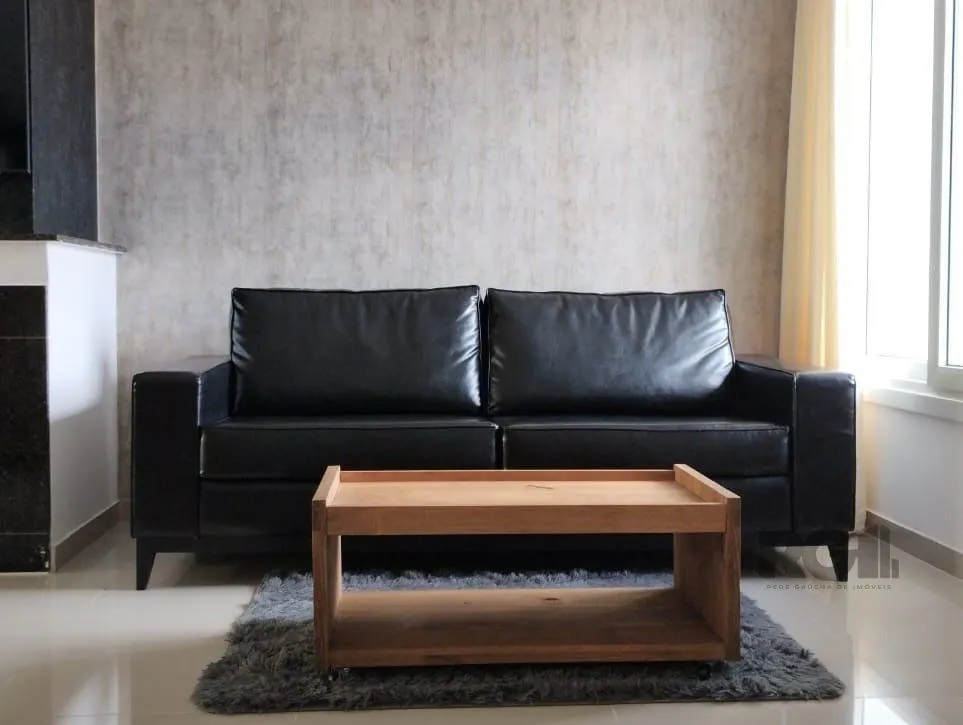 Imagem Casa para Venda - 178.4m², 3 dormitórios, sendo 1 suites, 2 vagas - Hípica