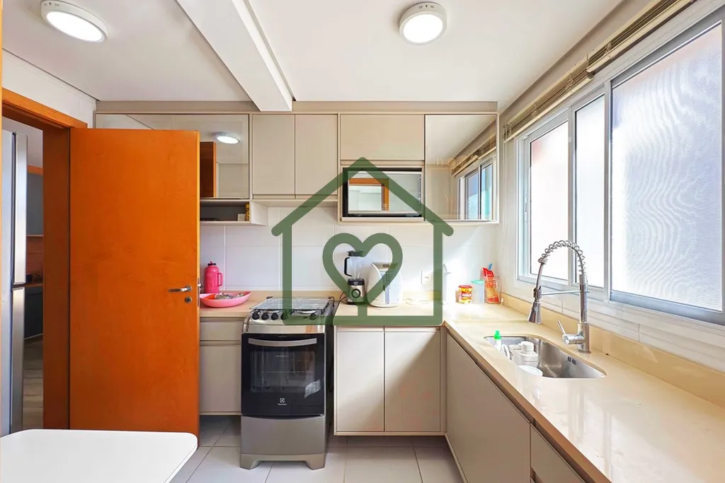Imagem Este apartamento de 86m² de área privativa combina espaço, conforto e funcionalidade em um ambien...