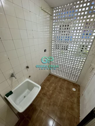 Imagem 2 dormitórios, sala para 2 ambientes com sacada, vaga de garagem