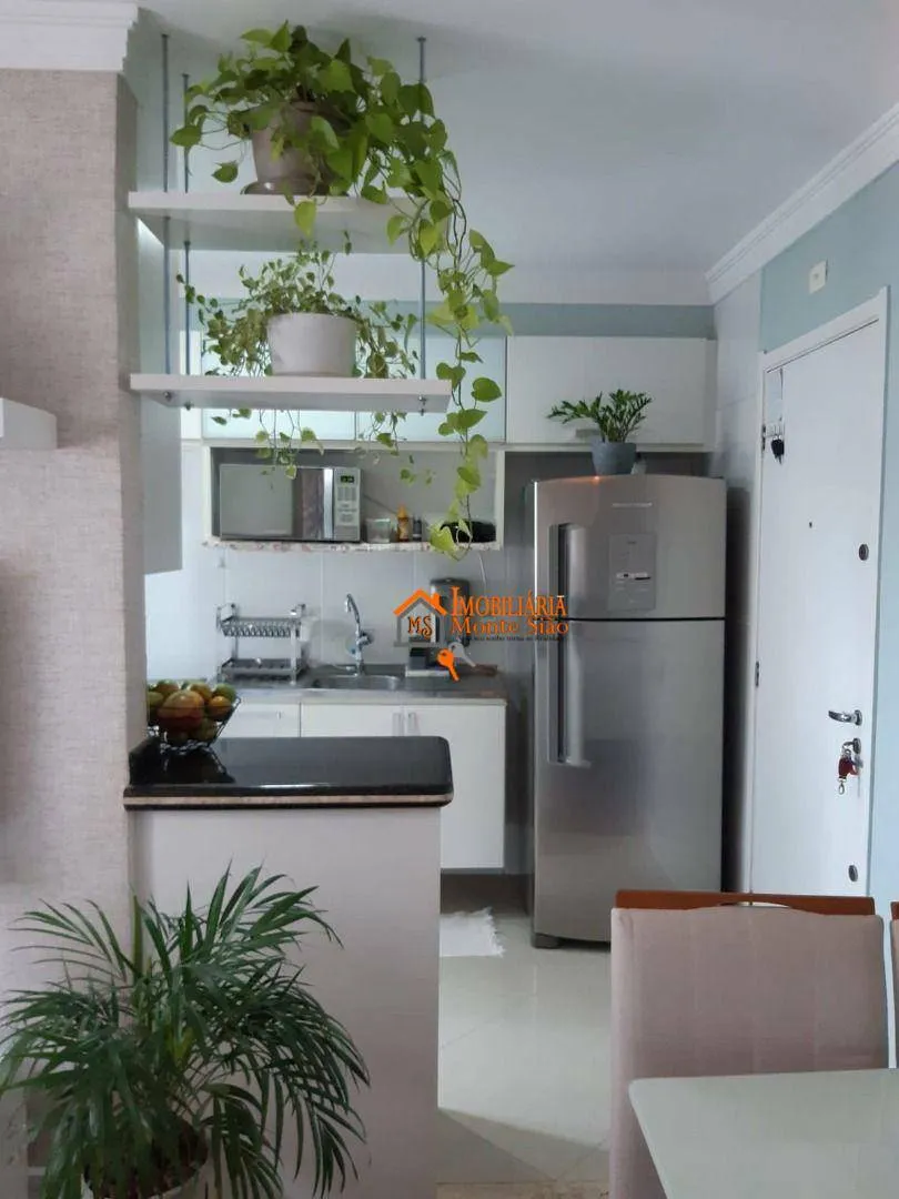 Imagem Apartamento com 2 dormitórios à venda, 43 m² por R$ 330.000,00 - Cocaia - Guarulhos/SP
