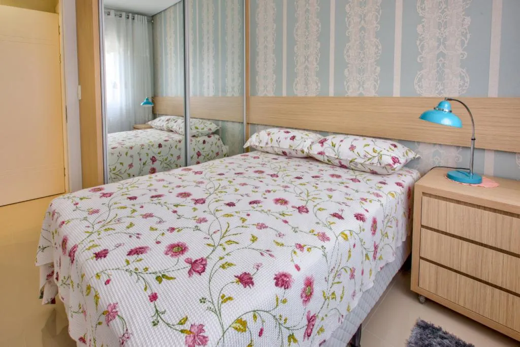 Imagem Apartamento 2 Dormitórios - Bairro Navegantes