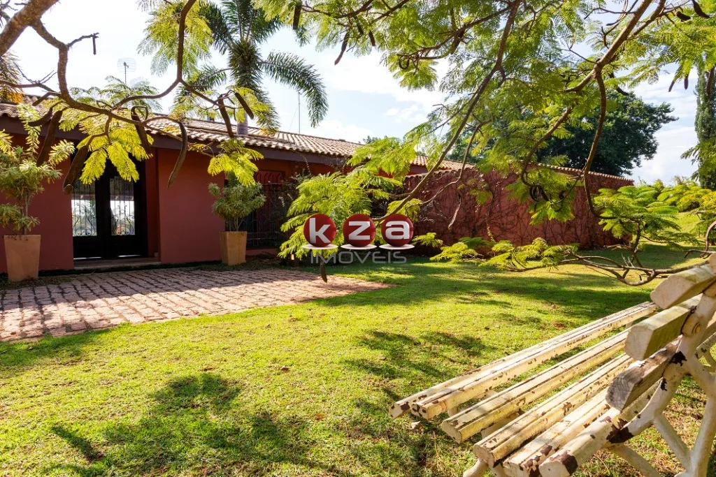 Imagem Imperdível casa de luxo à venda em Avaré-SP, Parque São Jorge: 4 quartos, 4 suítes, 4 salas, 6 banheiros, 20 vagas, 830m²!