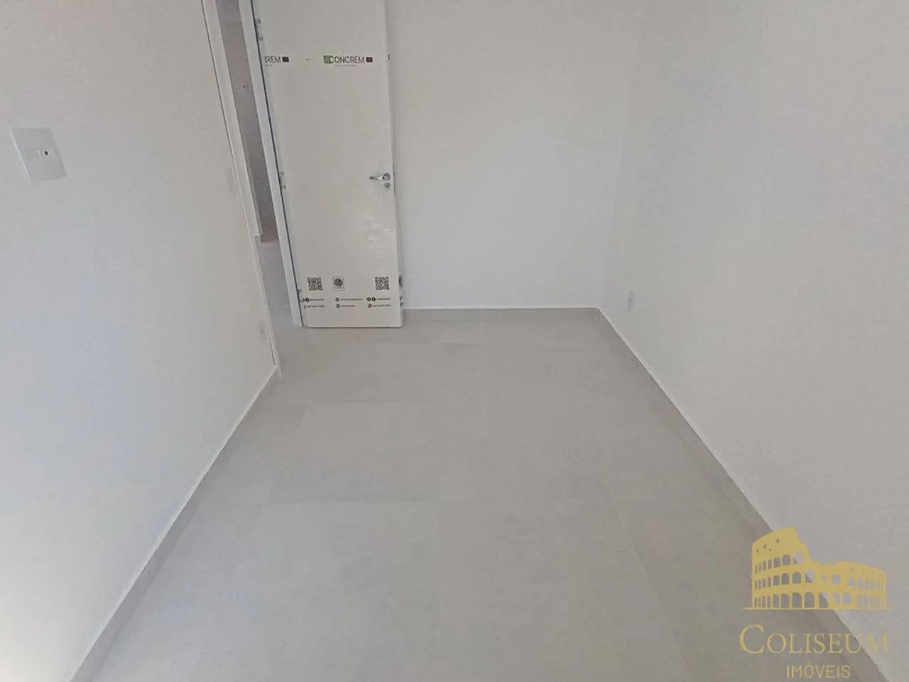 Imagem Apartamento com 2 dormitórios para alugar, 61 m² por R$ 3.300/mês - Guilhermina - Praia Grande/SP