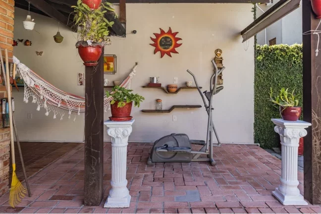 Imagem Casa para venda no bairro Guarujá em Porto Alegre