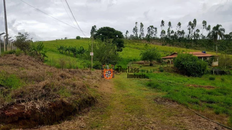 Chácara com 1 dormitório à venda, 12750 m² por R$ 750.000,00 - Toledo - Toledo/MG