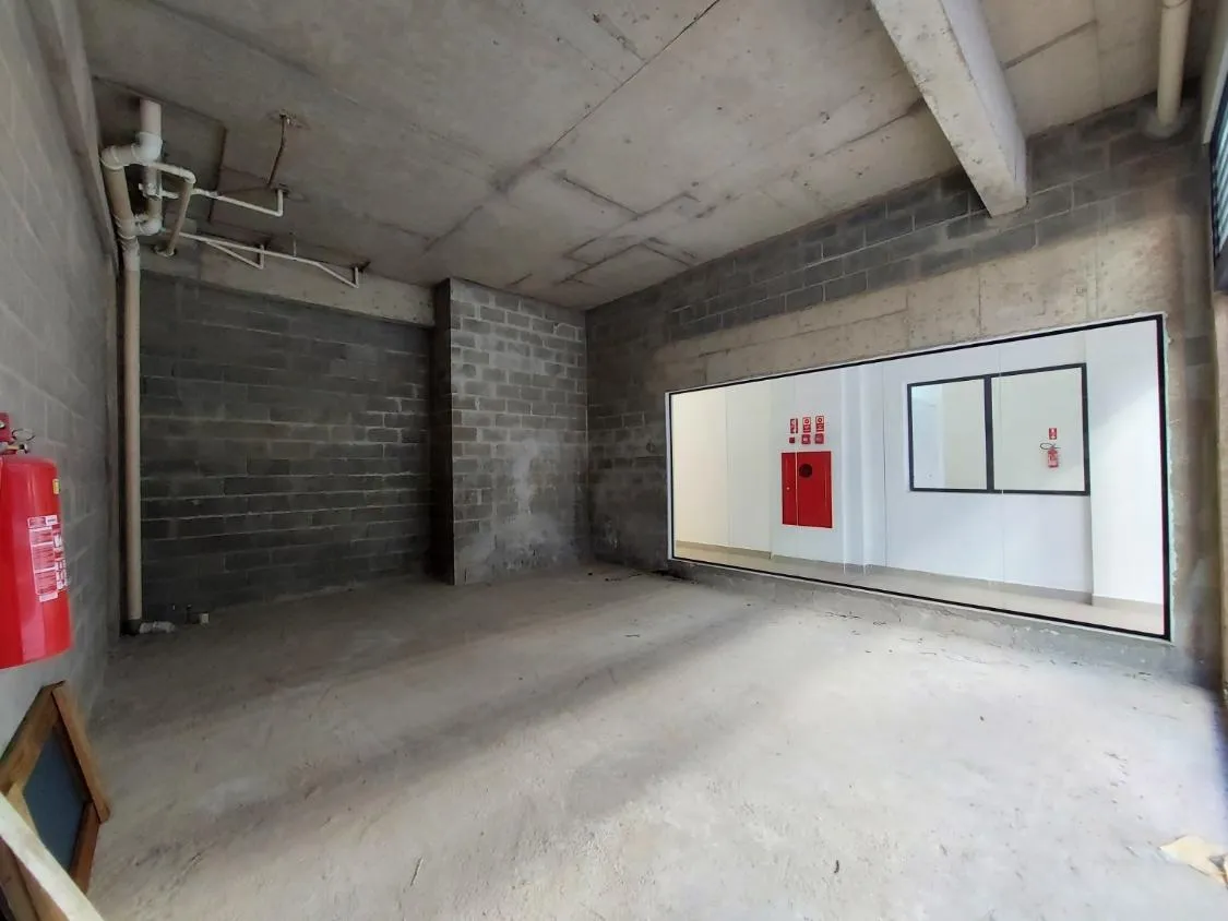 Imagem SALA COMERCIAL NO PORTAL DE VINHEDO - COMERCIAL II - PINHEIRINHO