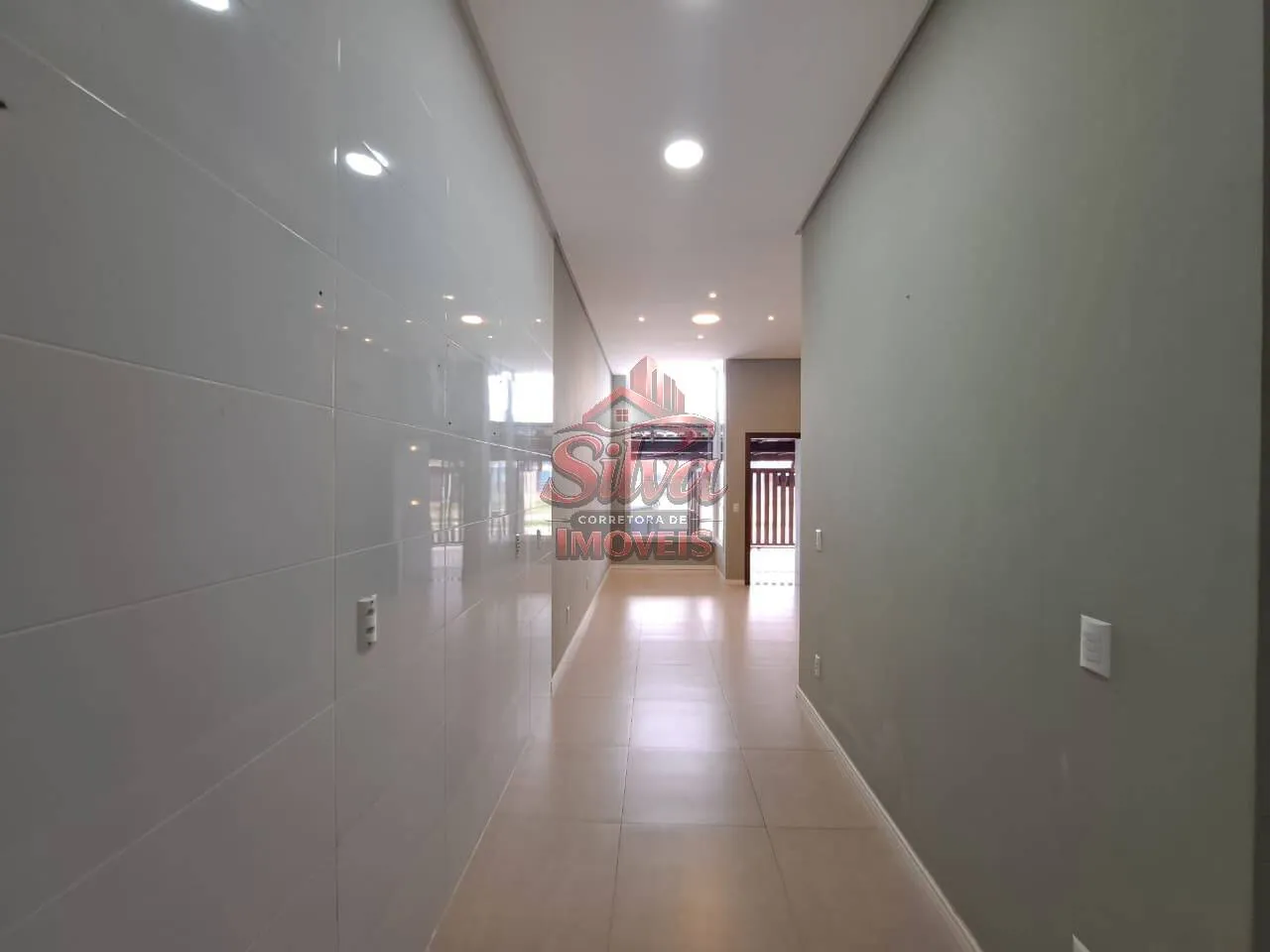 Imagem C11 |Lindo geminado no centro de imbé