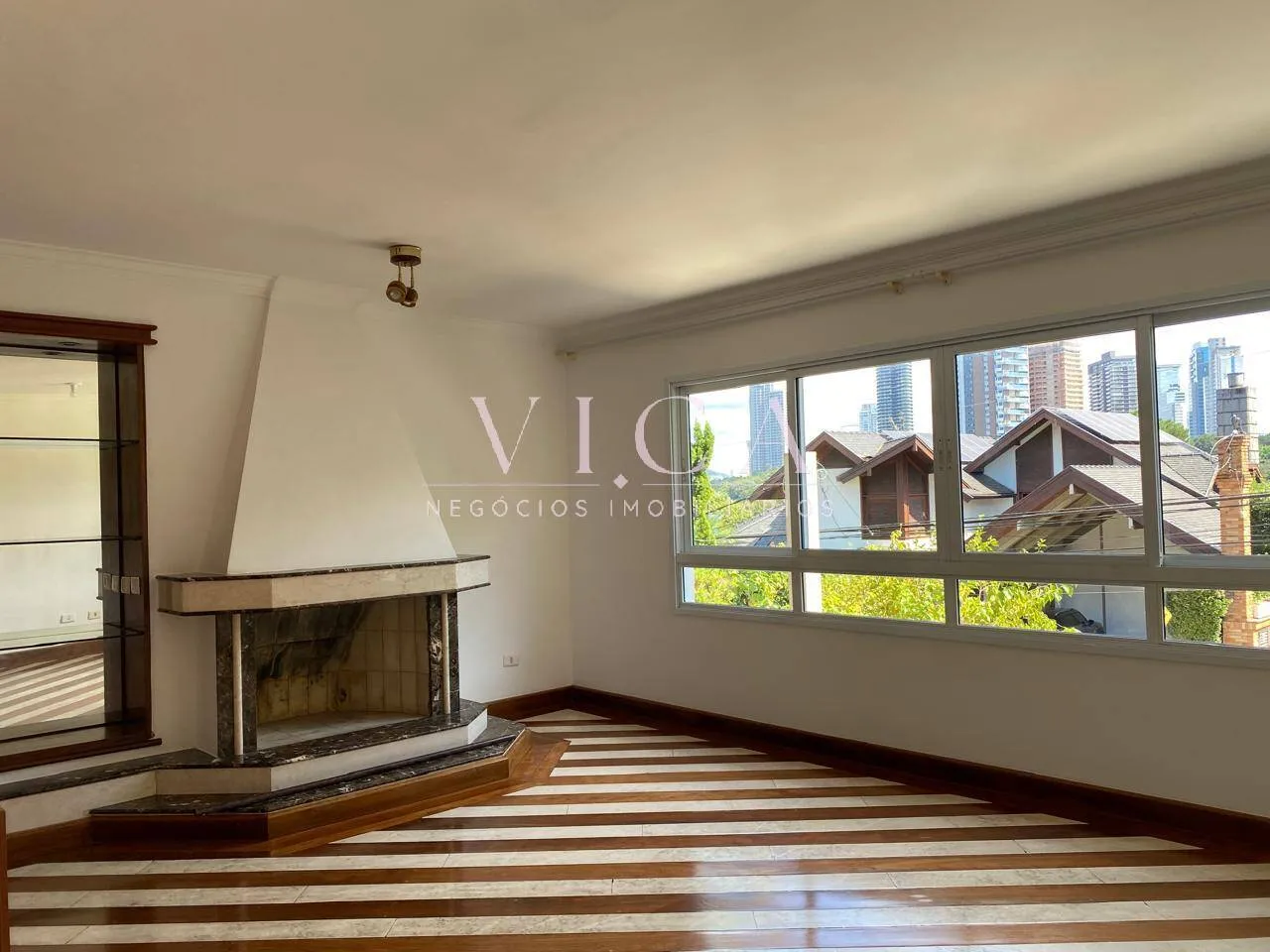 Imagem Alphaville|Resid 02 |Casa 4 suítes, piscina e lazer| R$20.000 Aluguel mês