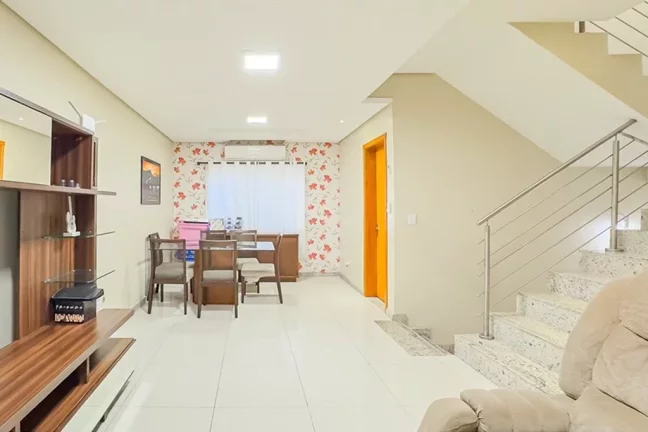 Imagem Casa em Condomínio para venda no bairro Vila Ipiranga em Porto Alegre