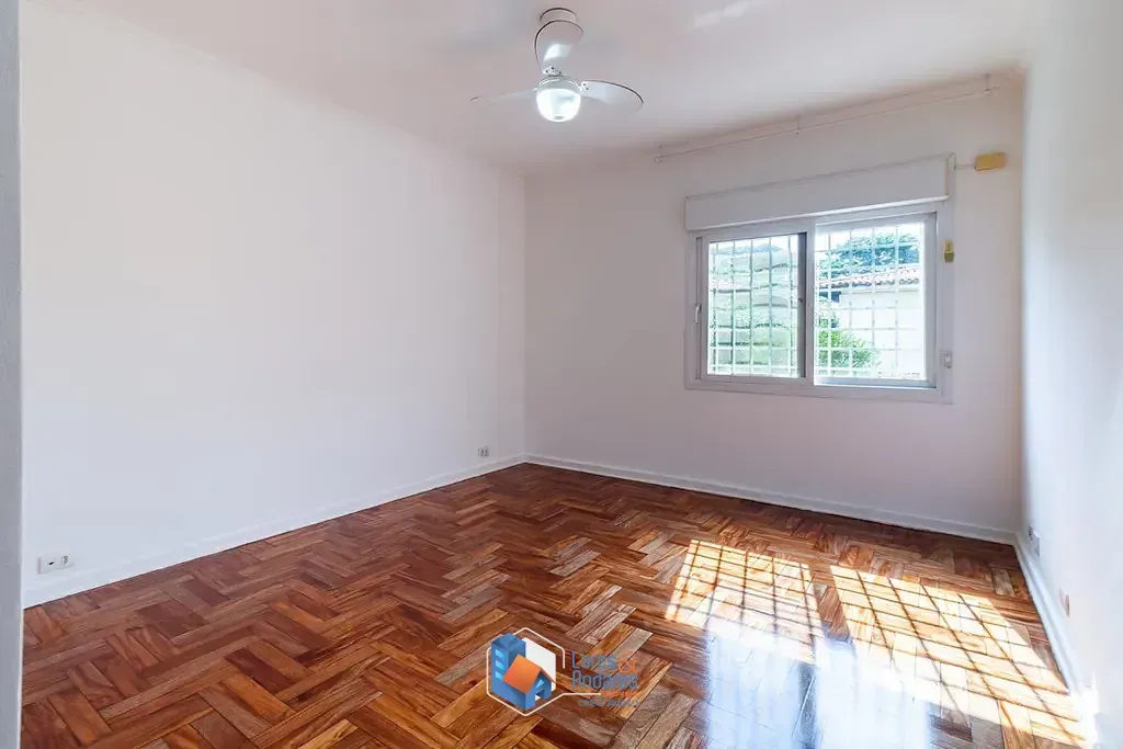 Imagem Casa à venda 4 Quartos 2 Suites 329M² Alto de Pinheiros São Paulo - SP