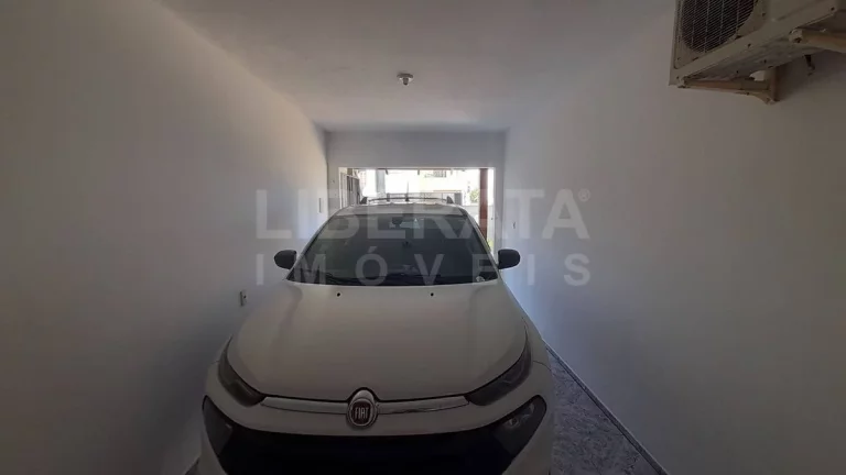 Imagem Casa a venda em Meia Praia Navegantes, SC