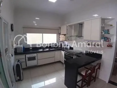 Imagem Belíssima Casa de Condomínio à Venda no Villa Lobos em Paulínia.