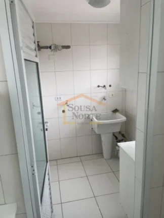 Imagem Apartamento 45m², 1 suíte, sala 2 ambientes, sacada, armários na cozinha e banheiro, área de ser...