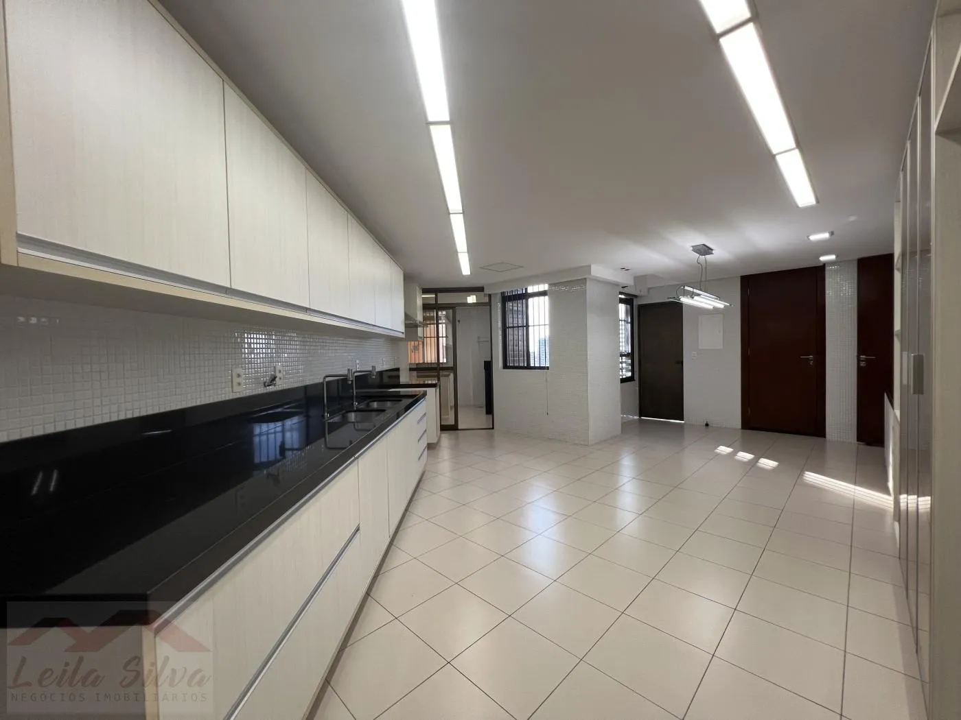 Imagem Apartamento de Alto Padrão 346m² à Venda no Edificio Grand Mond, bairro Jóquei | Teresina PI