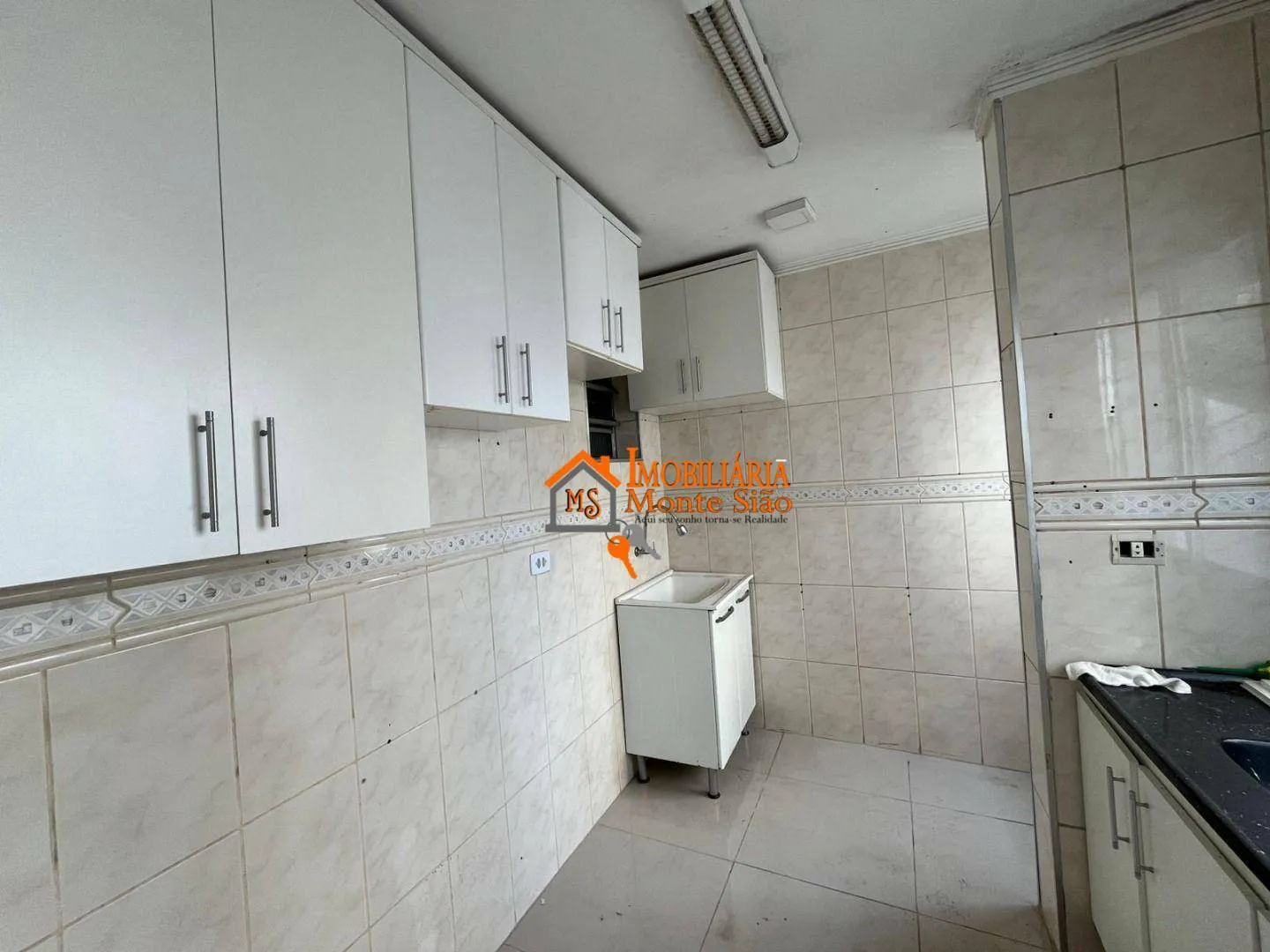 Imagem Apartamento com 2 dormitórios à venda, 48 m² por R$ 224.000,00 - Jardim Adriana - Guarulhos/SP