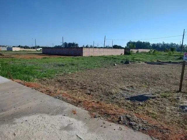 Foto do imóvel Terreno à venda 250M², Residencial e Comercial Portal dos Eucaliptos, Pindamonhangaba - SP