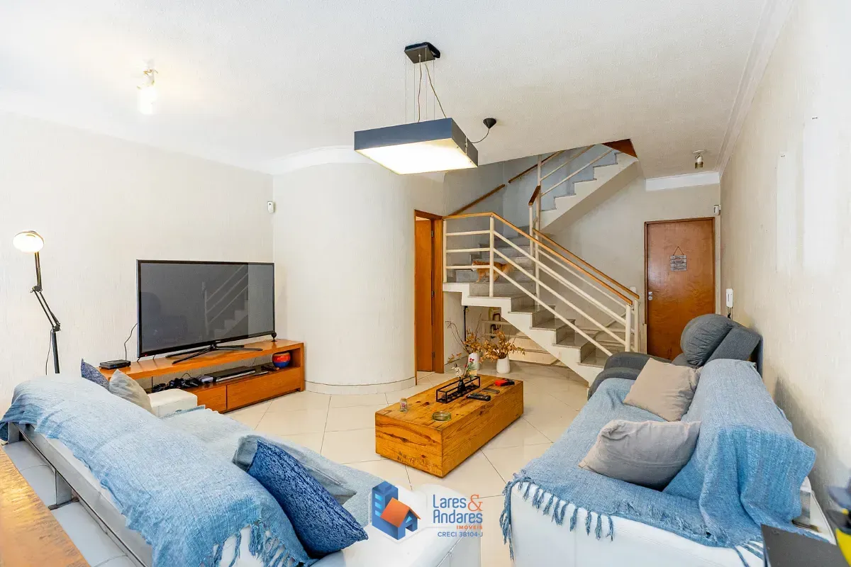 Imagem Casa para venda em Mirandópolis com 4 quartos, sendo 2 suítes, 214m²