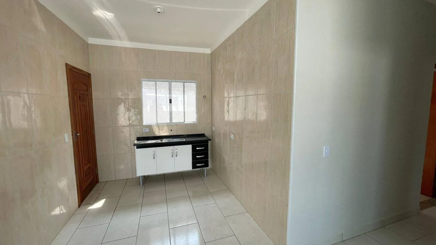 Imagem CASA NOVA 3 DORM COM PISCINA LADO PRAIA EM ITANHAEM